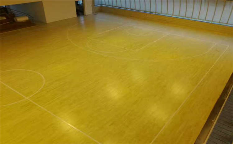 柞木羽毛球館木地板造價(jià)