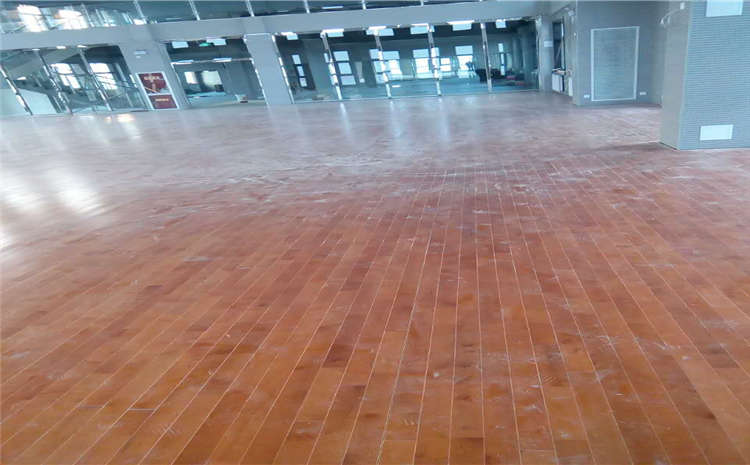 柞木籃球館木地板主輔龍骨結(jié)構(gòu)